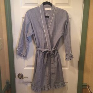 Women’s robe